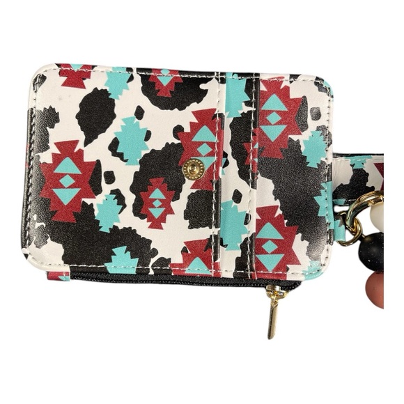 New Tribal Print Wallet Wristlet with Beaded Bracelet Keychain and Tassel - Picture 3 of 4